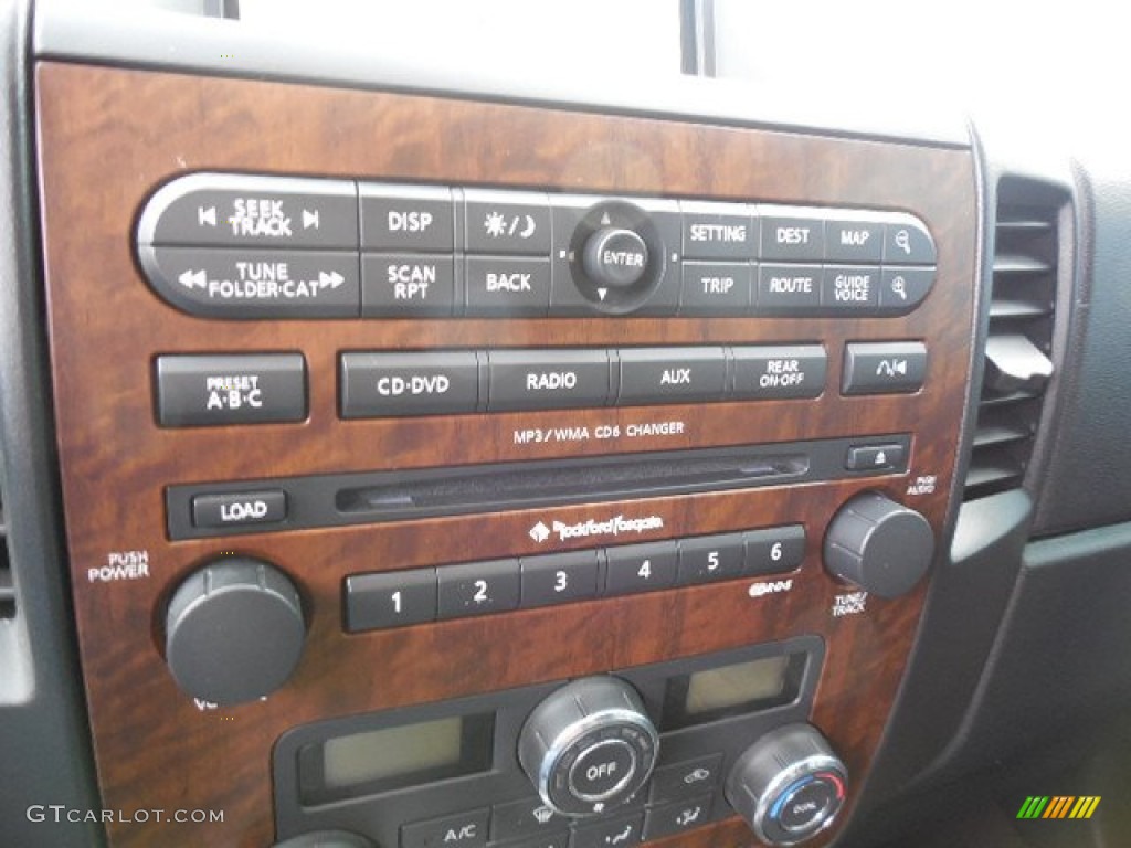 2011 Nissan Titan SL Crew Cab 4x4 Controls Photos