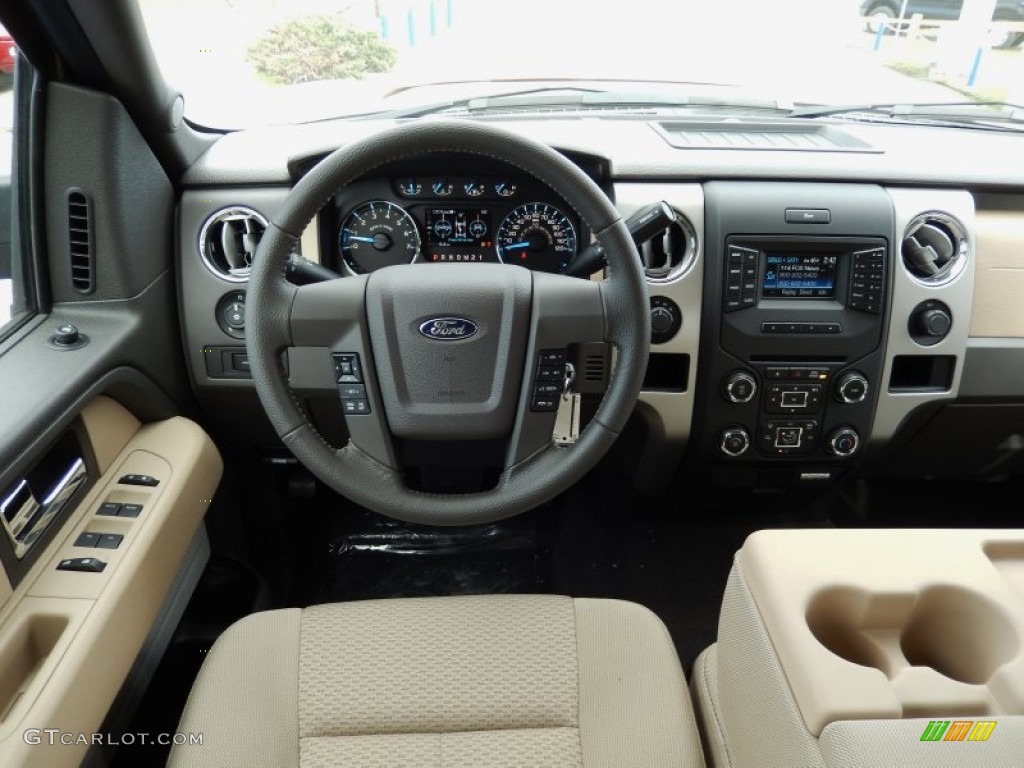 2014 Ford F150 XLT SuperCrew 4x4 Pale Adobe Dashboard Photo #89511872