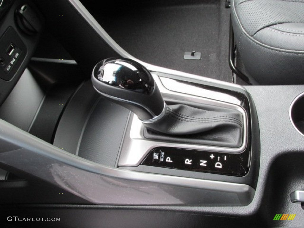 2014 Hyundai Elantra GT Transmission Photos