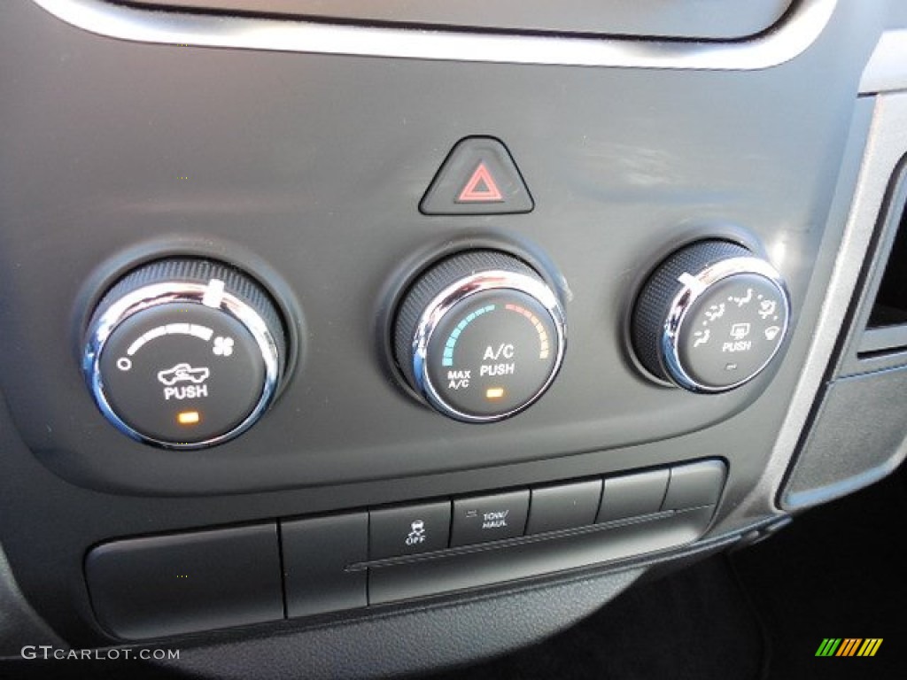 2013 1500 Express Crew Cab - Mineral Gray Metallic / Black/Diesel Gray photo #20