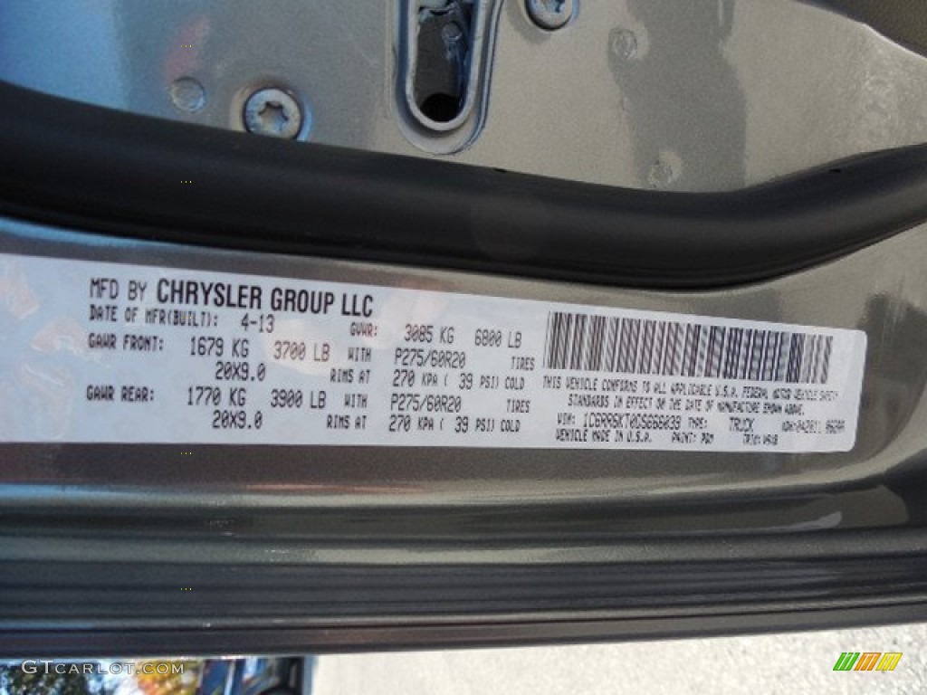 2013 1500 Express Crew Cab - Mineral Gray Metallic / Black/Diesel Gray photo #22