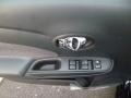 Super Black - Versa 1.6 SV Sedan Photo No. 17