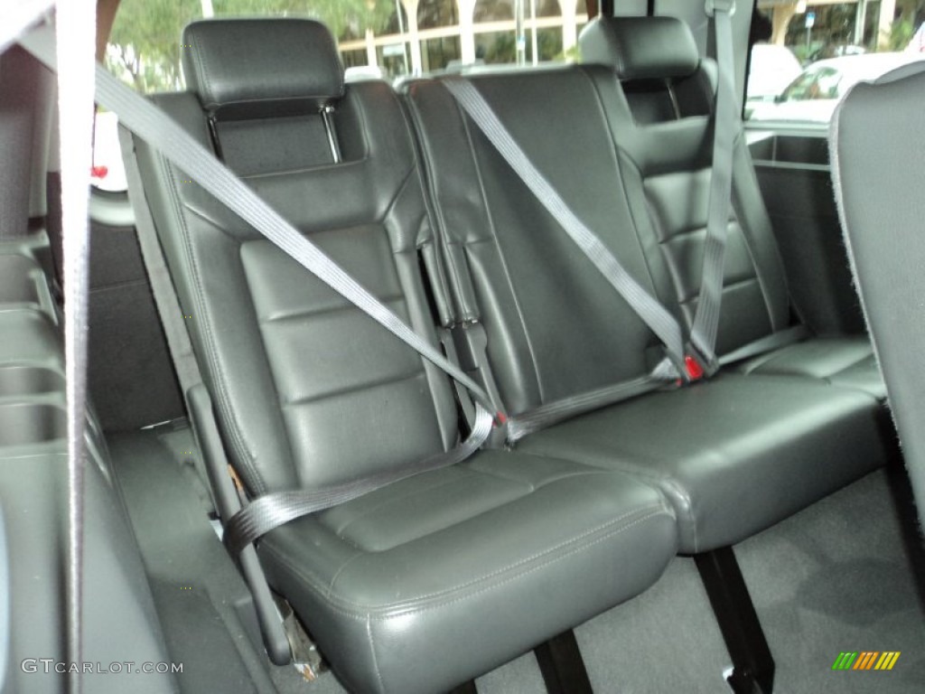 2006 Ford Expedition XLS Rear Seat Photo #89522272