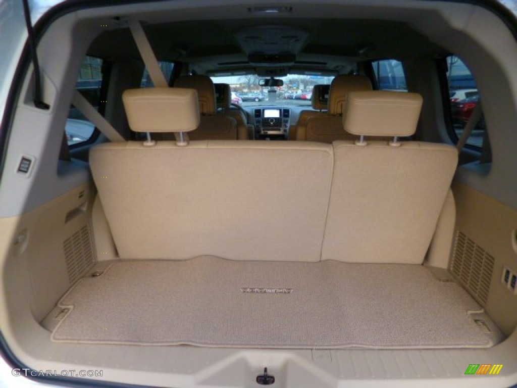 2014 Armada Platinum - Pearl White / Almond photo #15