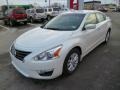 2014 Pearl White Nissan Altima 2.5 S  photo #3