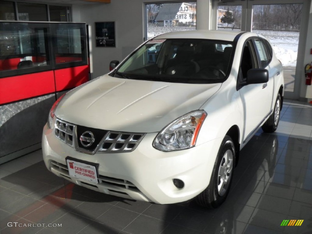 2011 Rogue S AWD - Pearl White / Black photo #1