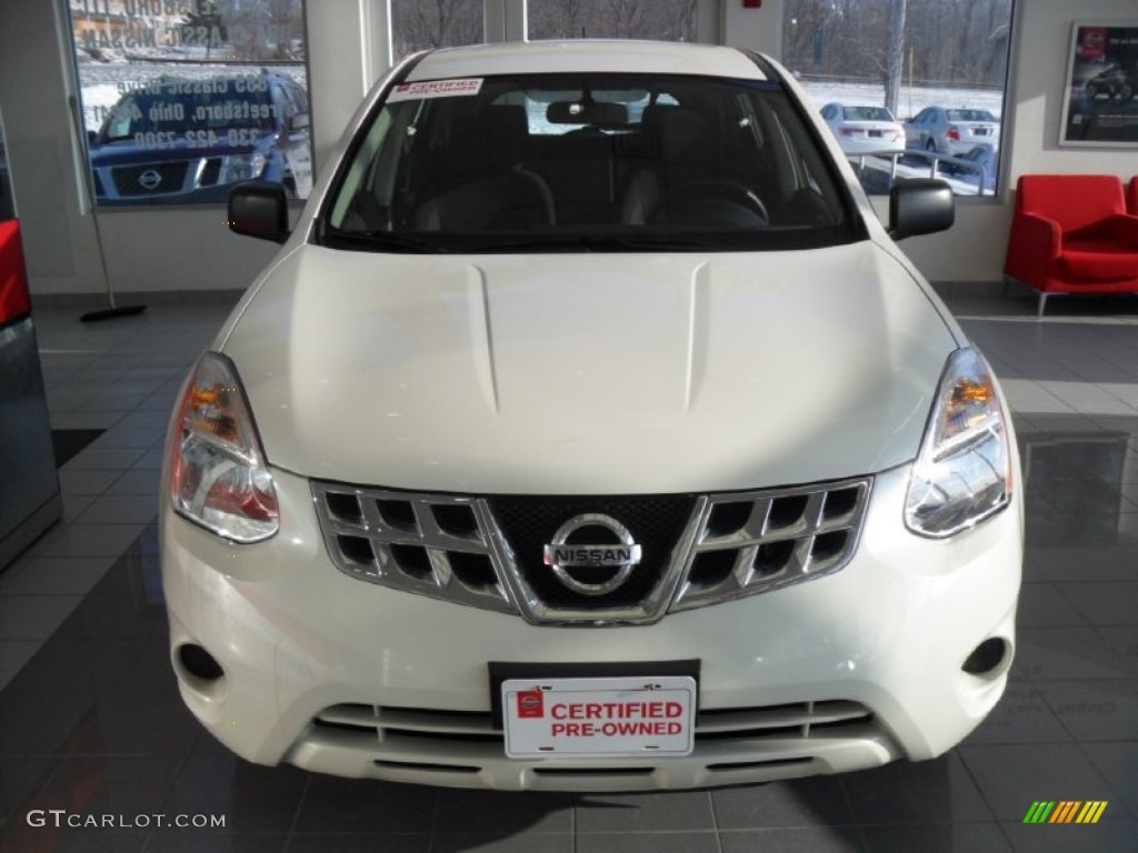 2011 Rogue S AWD - Pearl White / Black photo #4