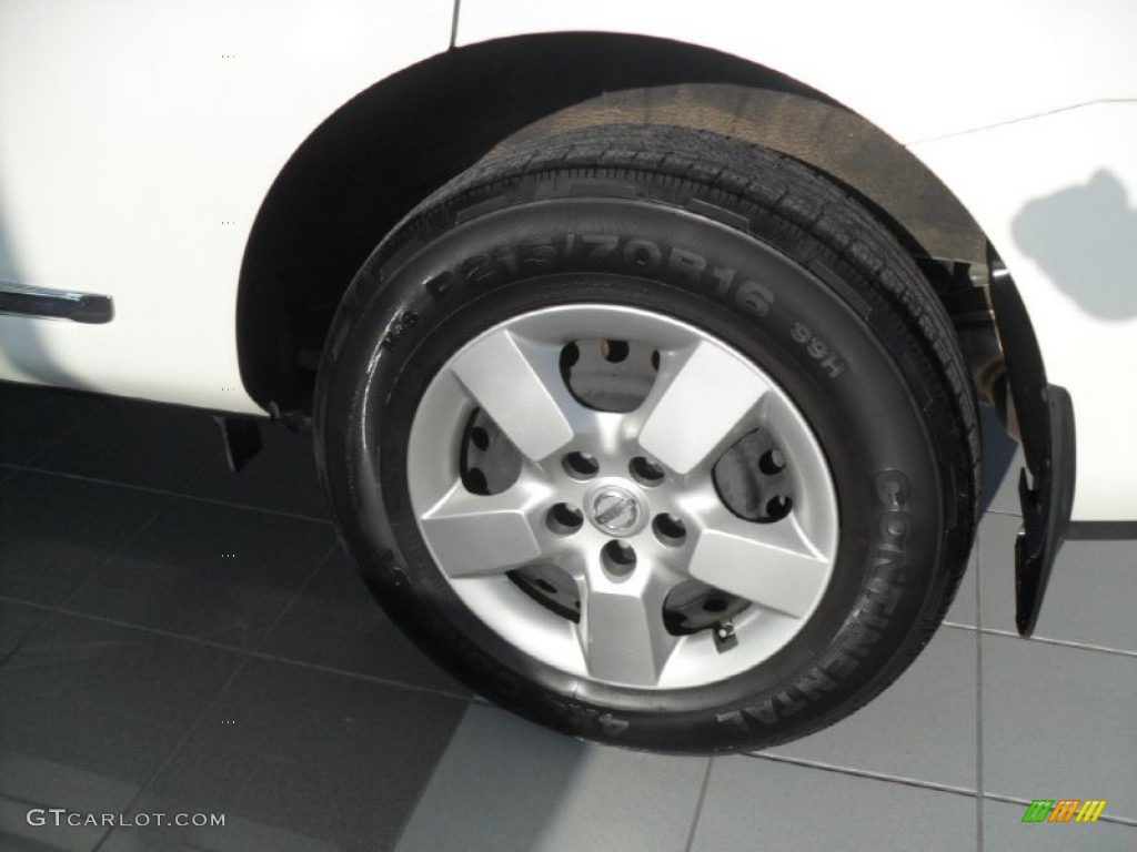 2011 Rogue S AWD - Pearl White / Black photo #18
