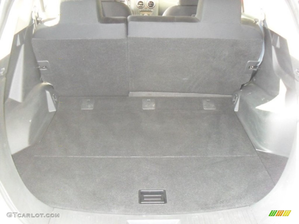2011 Rogue S AWD - Pearl White / Black photo #25