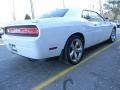 Bright White - Challenger R/T Plus Photo No. 7