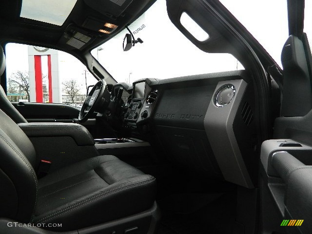 2013 F350 Super Duty Lariat Crew Cab 4x4 Dually - Tuxedo Black Metallic / Black photo #12