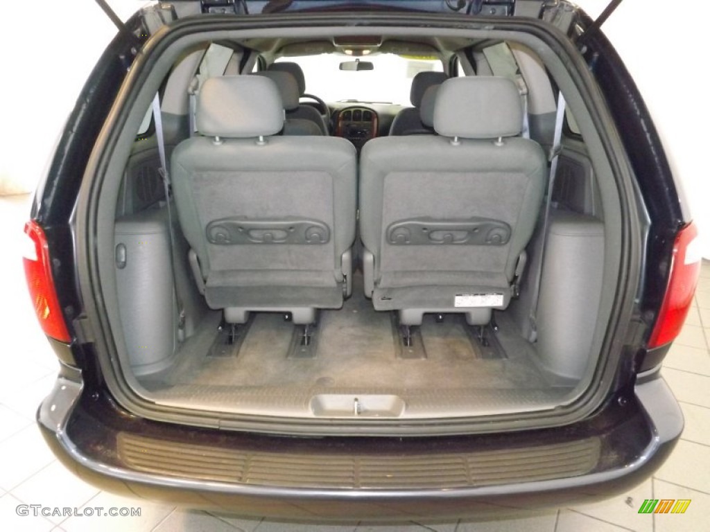 2007 Chrysler Town & Country Standard Town & Country Model Trunk Photos