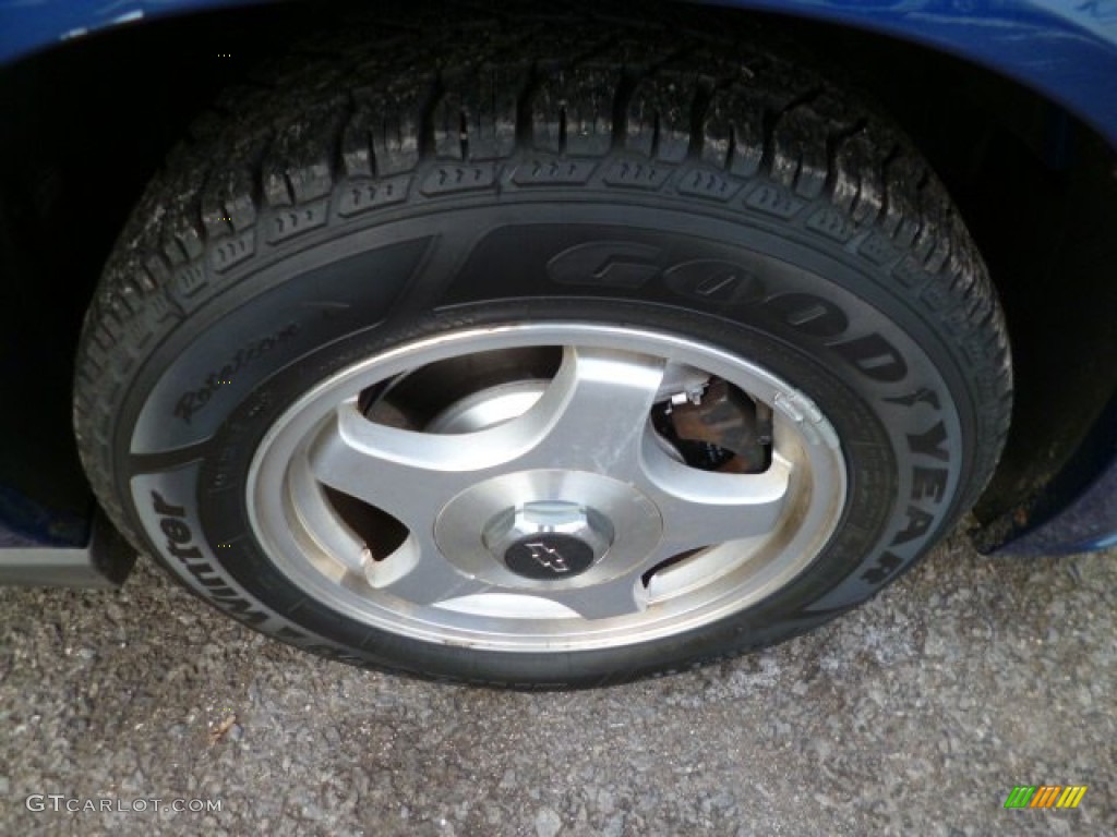 2005 Impala  - Laser Blue Metallic / Medium Gray photo #9