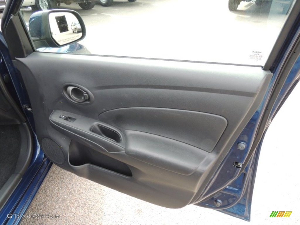 2012 Versa 1.6 SV Sedan - Metallic Blue / Charcoal photo #9