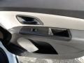 Summit White - Cruze LS Photo No. 10