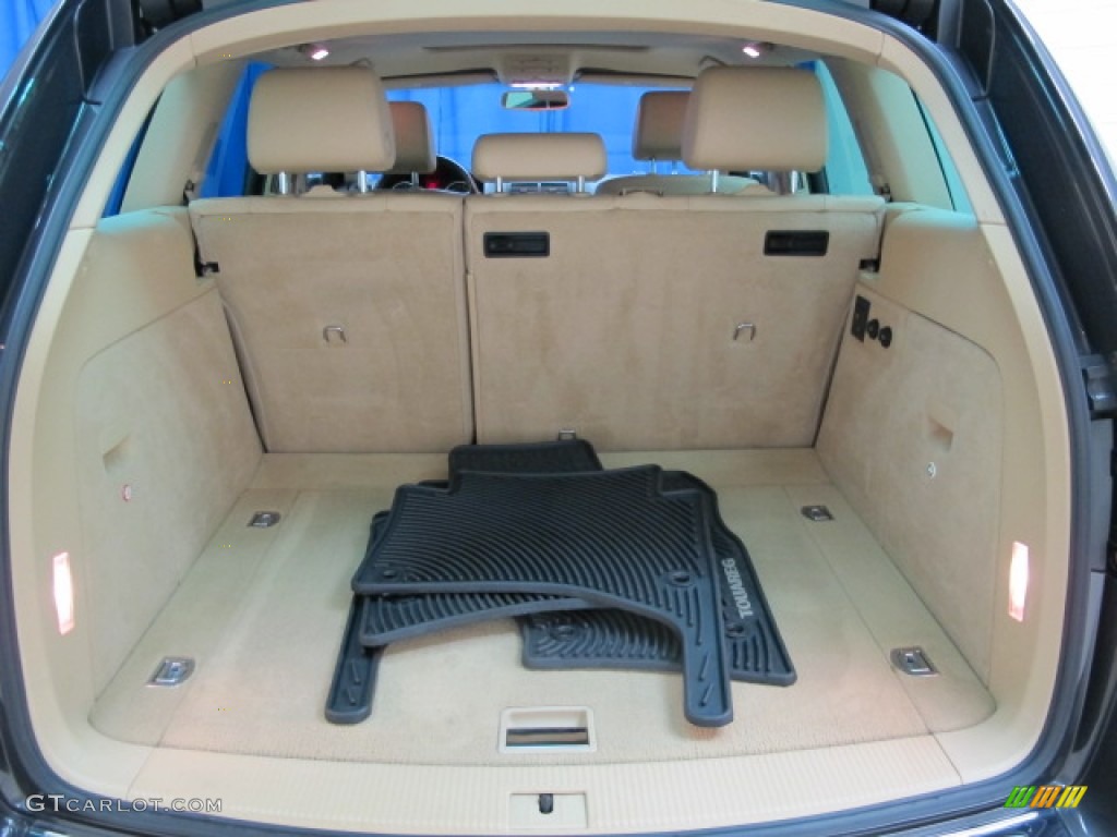 2008 Volkswagen Touareg 2 VR6 Trunk Photo #89536135