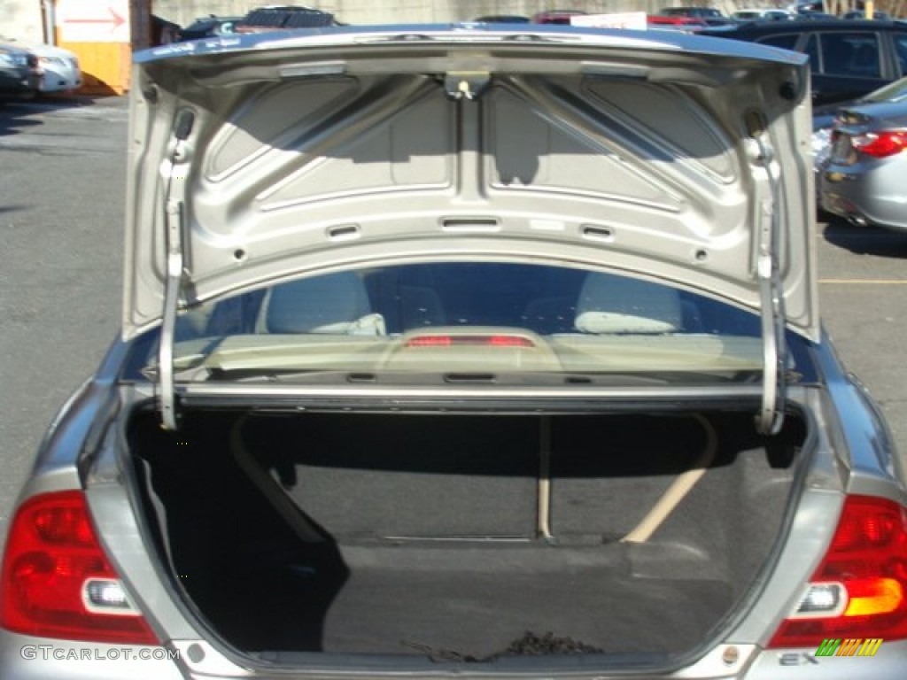 2003 Honda Civic EX Coupe Trunk Photos