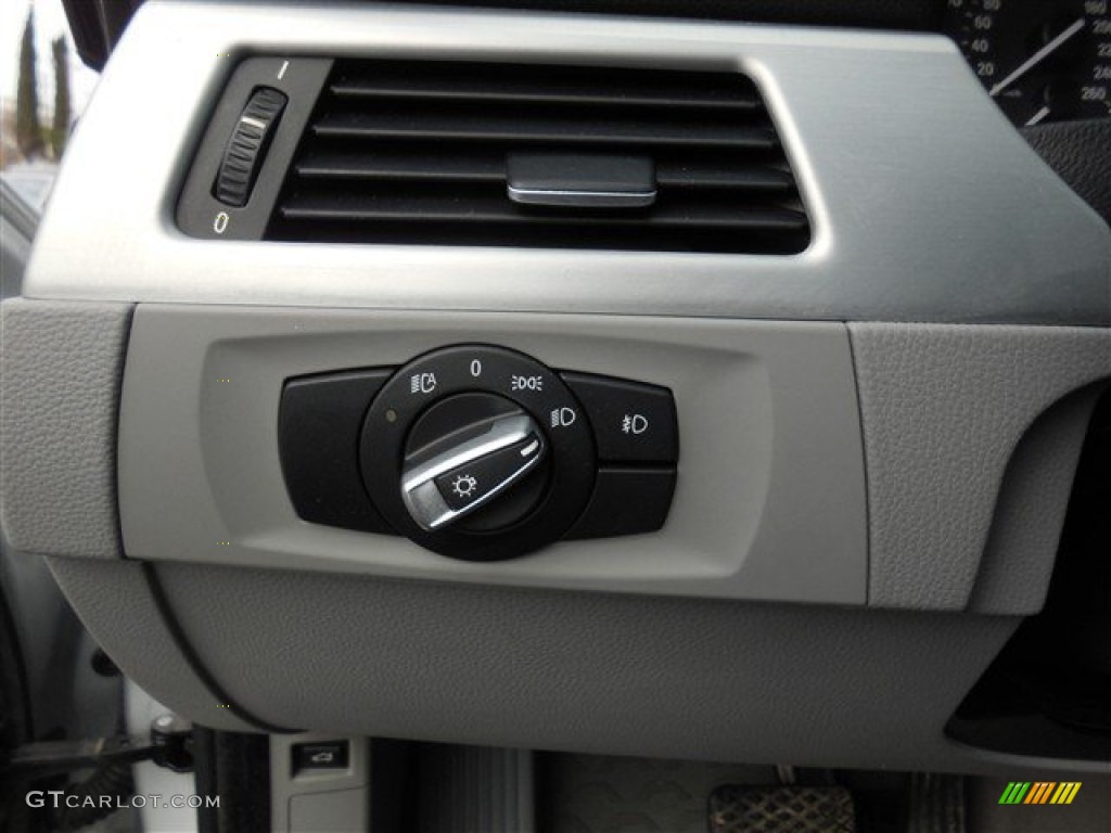 2010 3 Series 328i Sedan - Titanium Silver Metallic / Gray Dakota Leather photo #21