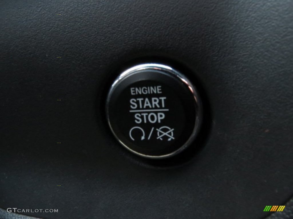 2012 Challenger SXT Plus - Redline 3 Coat Pearl / Dark Slate Gray photo #22