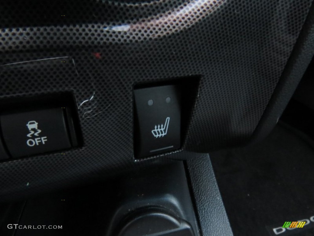 2012 Challenger SXT Plus - Redline 3 Coat Pearl / Dark Slate Gray photo #23