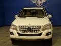 Arctic White - ML 350 4Matic Photo No. 2