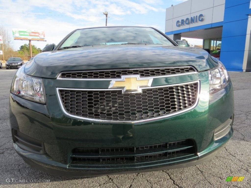 2014 Cruze Eco - Rainforest Green Metallic / Medium Titanium photo #2