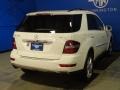 Arctic White - ML 350 4Matic Photo No. 8