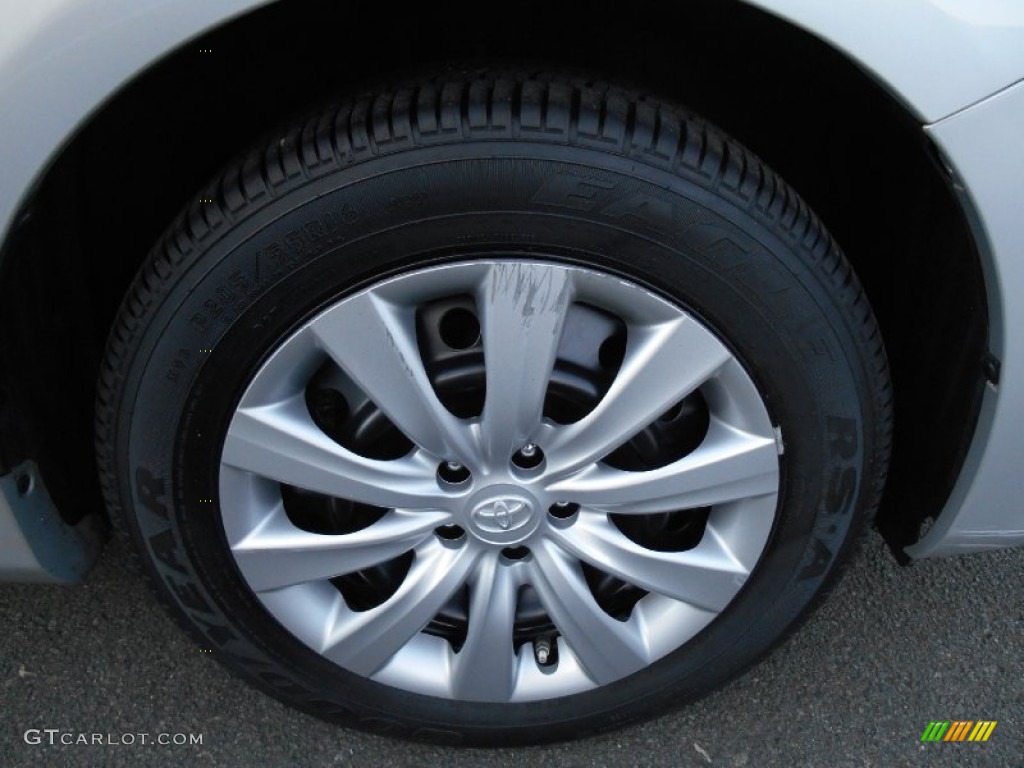 2013 Toyota Corolla LE Wheel Photo #89545789