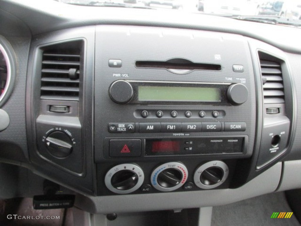 2008 Toyota Tacoma Access Cab 4x4 Controls Photo #89546455