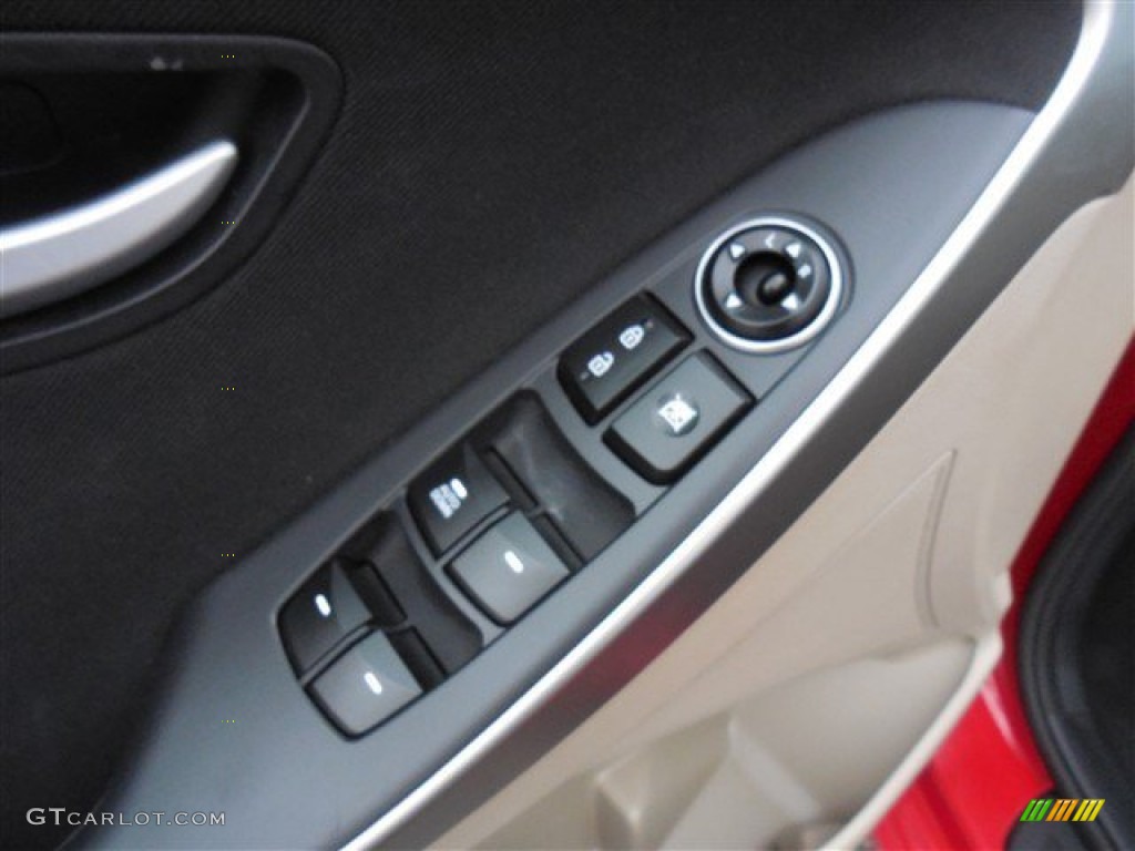 2013 Elantra GT - Red / Beige photo #17
