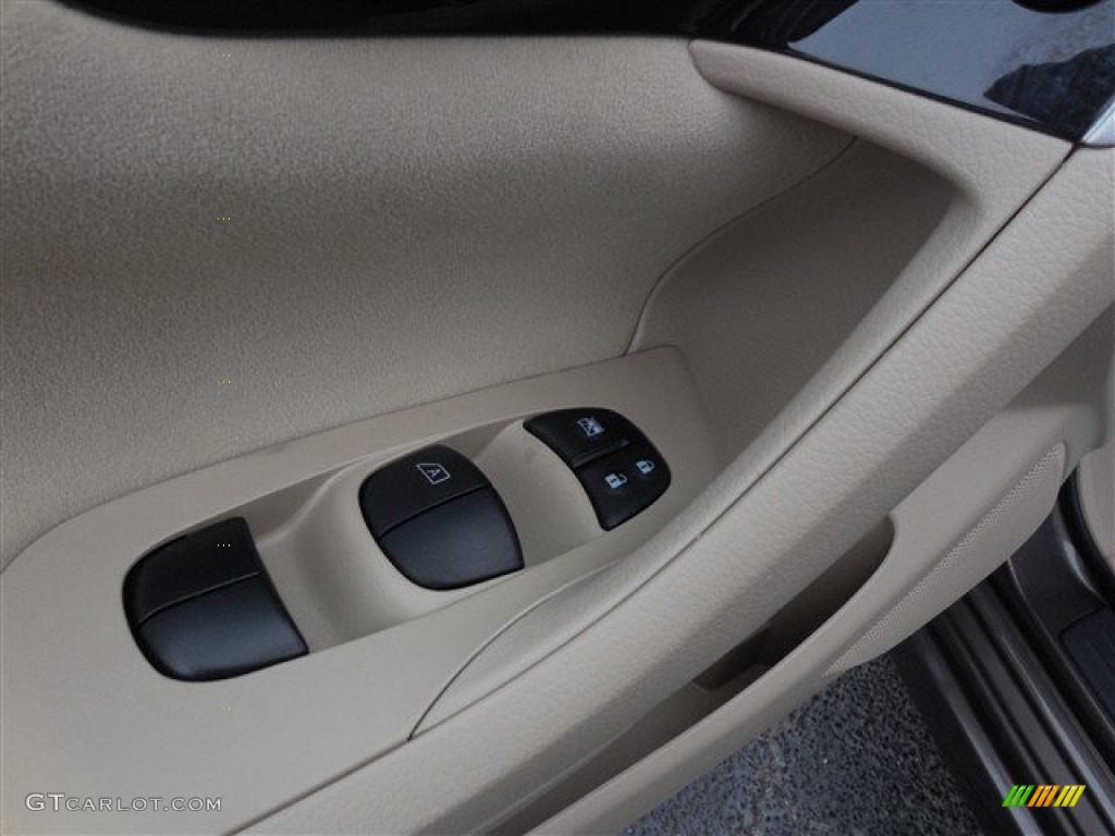 2014 Altima 2.5 S - Java Metallic / Beige photo #18