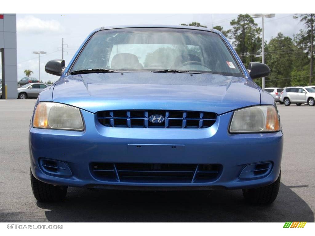 2001 Accent GL Sedan - Coastal Blue / Gray photo #2