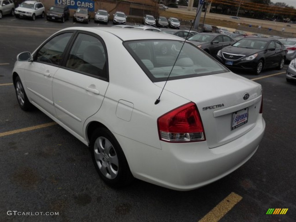 2008 Spectra LX Sedan - White / Gray photo #7
