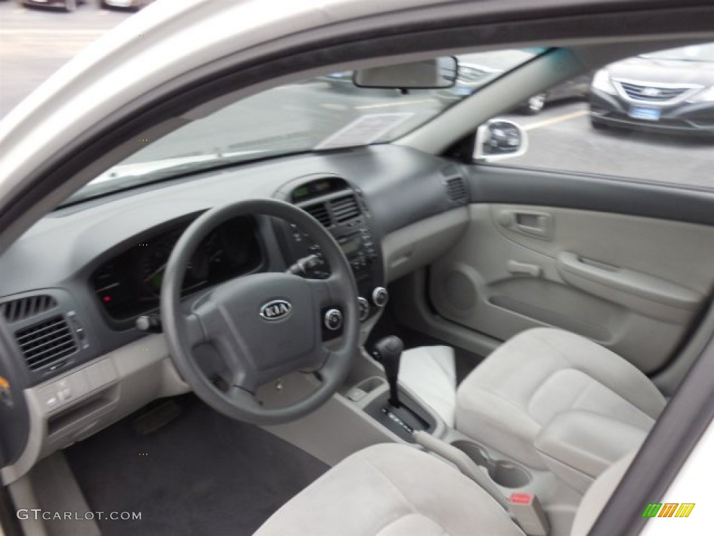 2008 Spectra LX Sedan - White / Gray photo #12