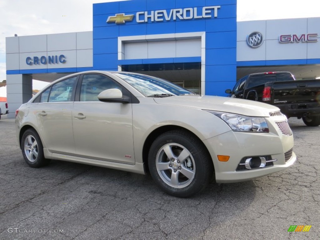 2014 Cruze LT - Champagne Silver Metallic / Medium Titanium photo #1