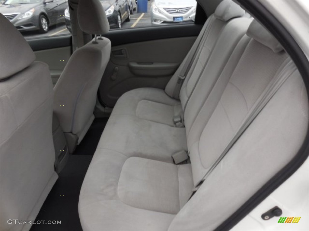 2008 Spectra LX Sedan - White / Gray photo #15