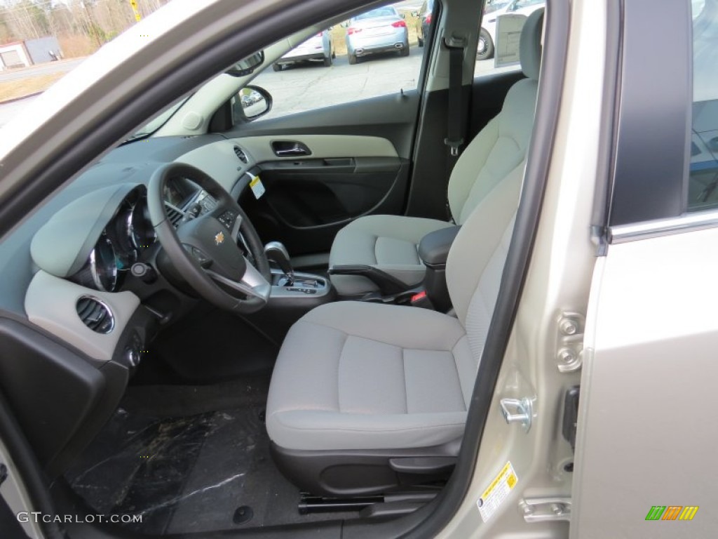 2014 Cruze LT - Champagne Silver Metallic / Medium Titanium photo #10