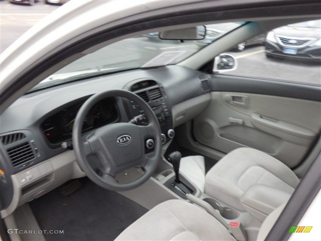 2008 Spectra LX Sedan - White / Gray photo #33