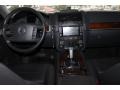 Black Uni - Touareg 2 VR6 Photo No. 25
