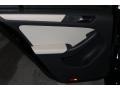 Black - Jetta SE Sedan Photo No. 19