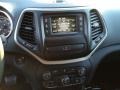 2014 Bright White Jeep Cherokee Latitude 4x4  photo #10