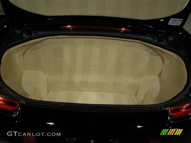 2001 BMW Z8 Roadster 2001 BMW Z8, Black / Black/Beige, Trunk Photo #89559
