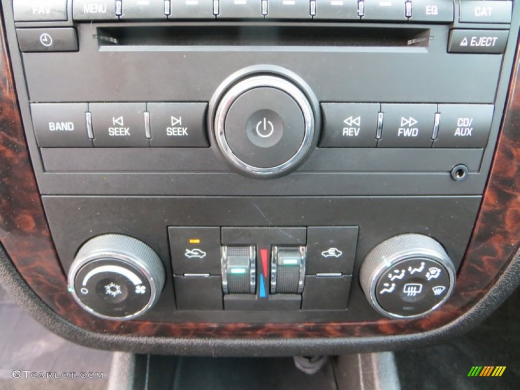 2013 Chevrolet Impala LT Controls Photo #89558986
