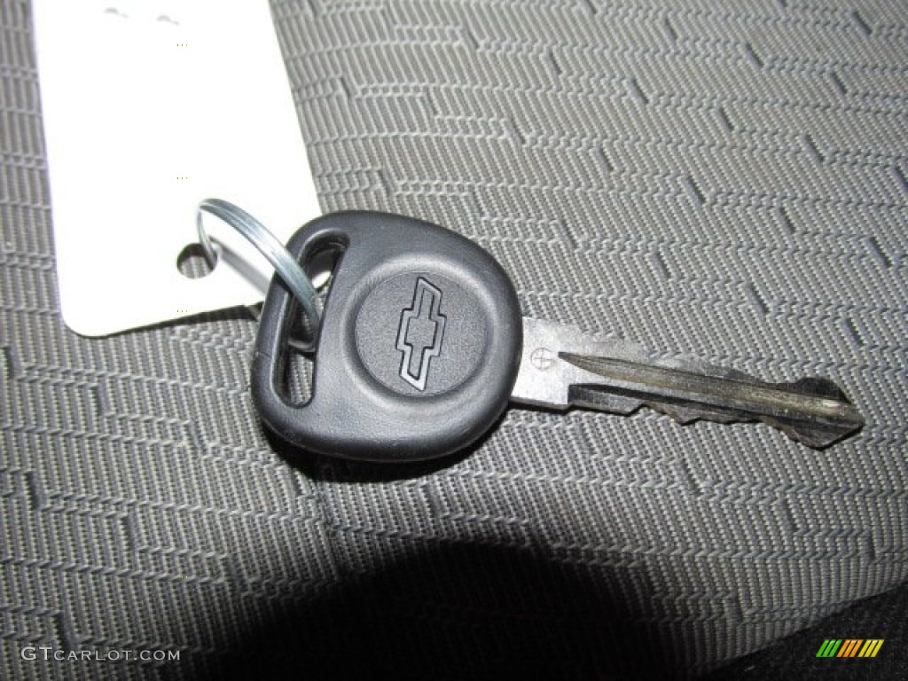 2009 Chevrolet Silverado 1500 LS Extended Cab 4x4 Keys Photo #89560060