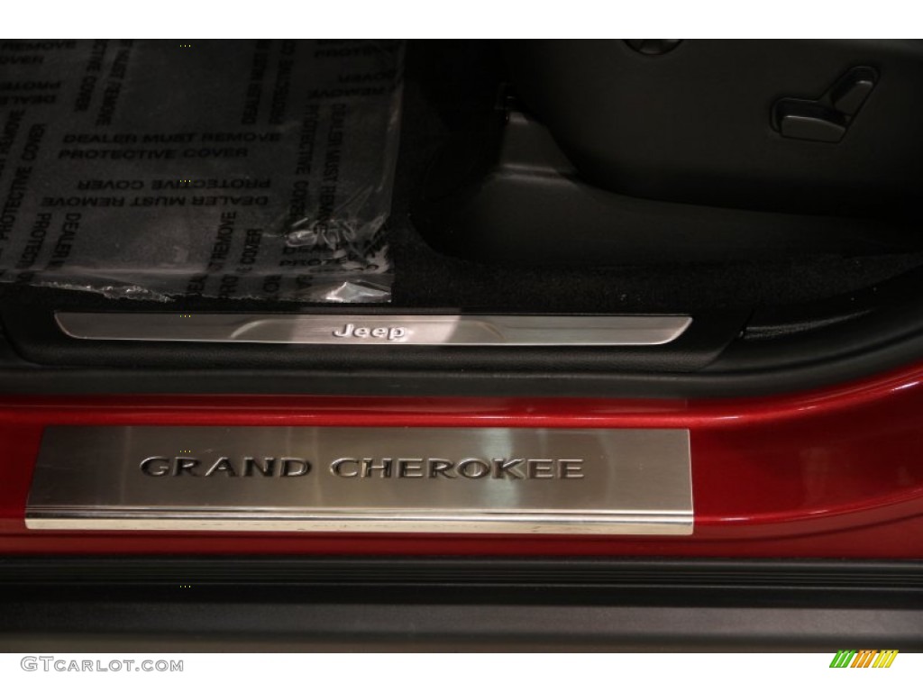 2013 Grand Cherokee Overland 4x4 - Deep Cherry Red Crystal Pearl / New Saddle/Black photo #5