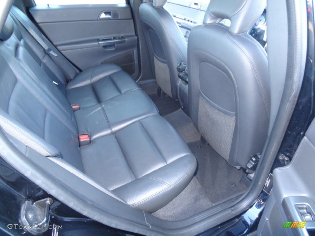 2009 Volvo S40 T5 R-Design Rear Seat Photos