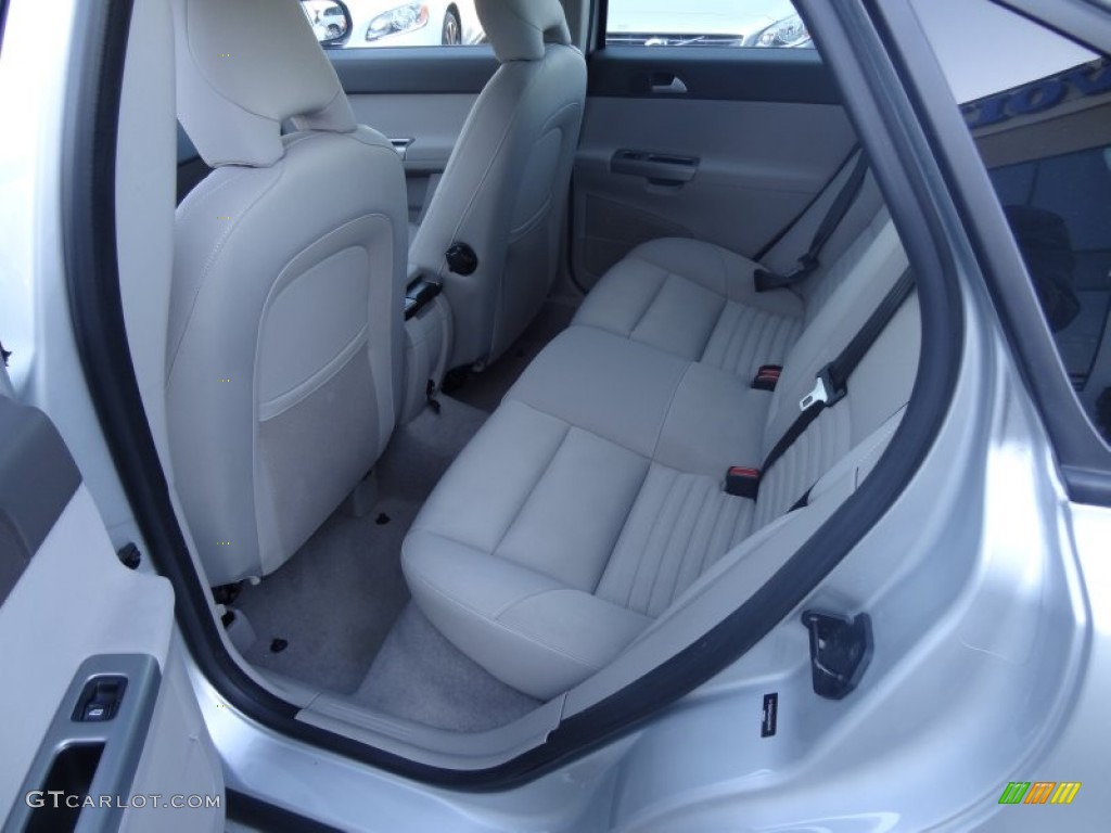 2010 Volvo S40 2.4i Rear Seat Photo #89561712