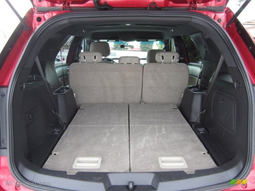 2012 Ford Explorer 4WD Trunk Photo #89562091