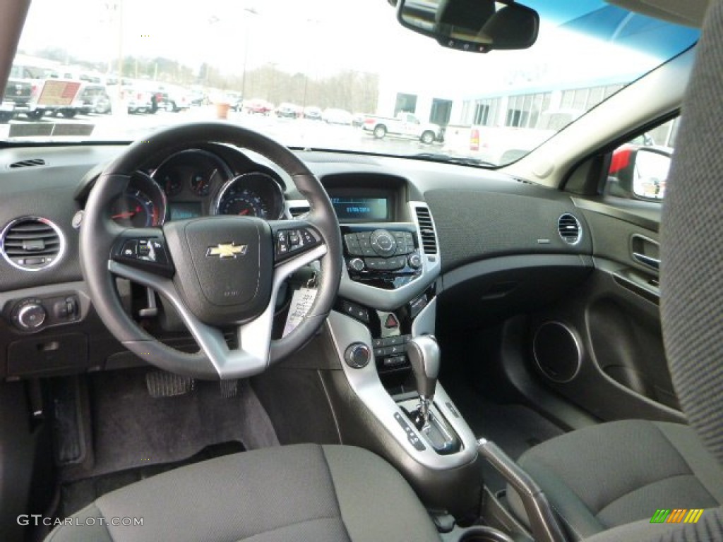 2012 Cruze LT/RS - Victory Red / Jet Black photo #12
