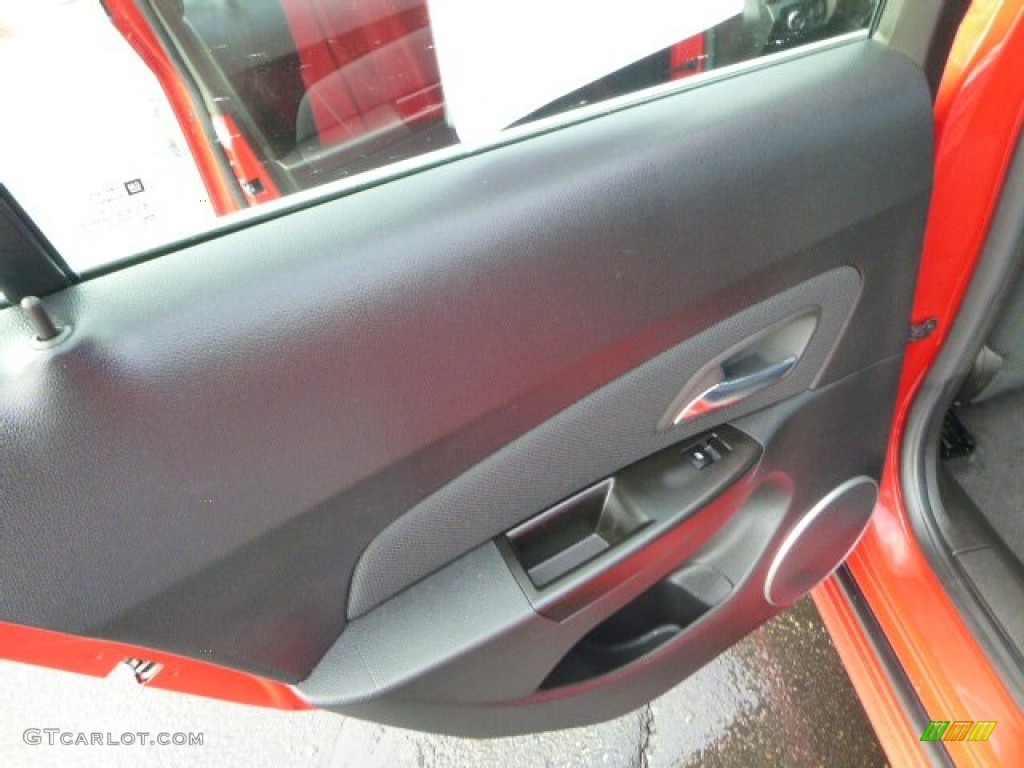 2012 Cruze LT/RS - Victory Red / Jet Black photo #13